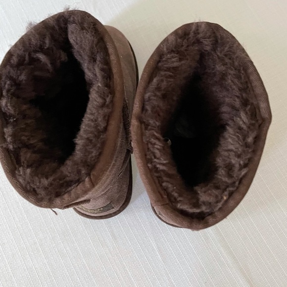 Beach Feet Australian Boots Sheepskin Suede Chocolate - Picture 11 of 16